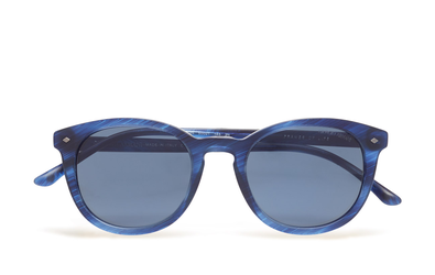 Spar 60 % på solbriller fra Giorgio Armani