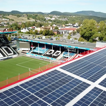Innholdsmarkedsføring: Odds Ballklubb skal vinne flere fotballkamper med solceller på taket